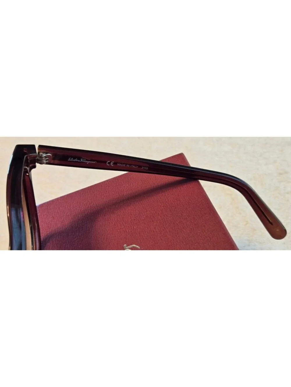 New FERRAGAMO Sunglasses SF834S 210, Crystal Brown, Authentic Italy